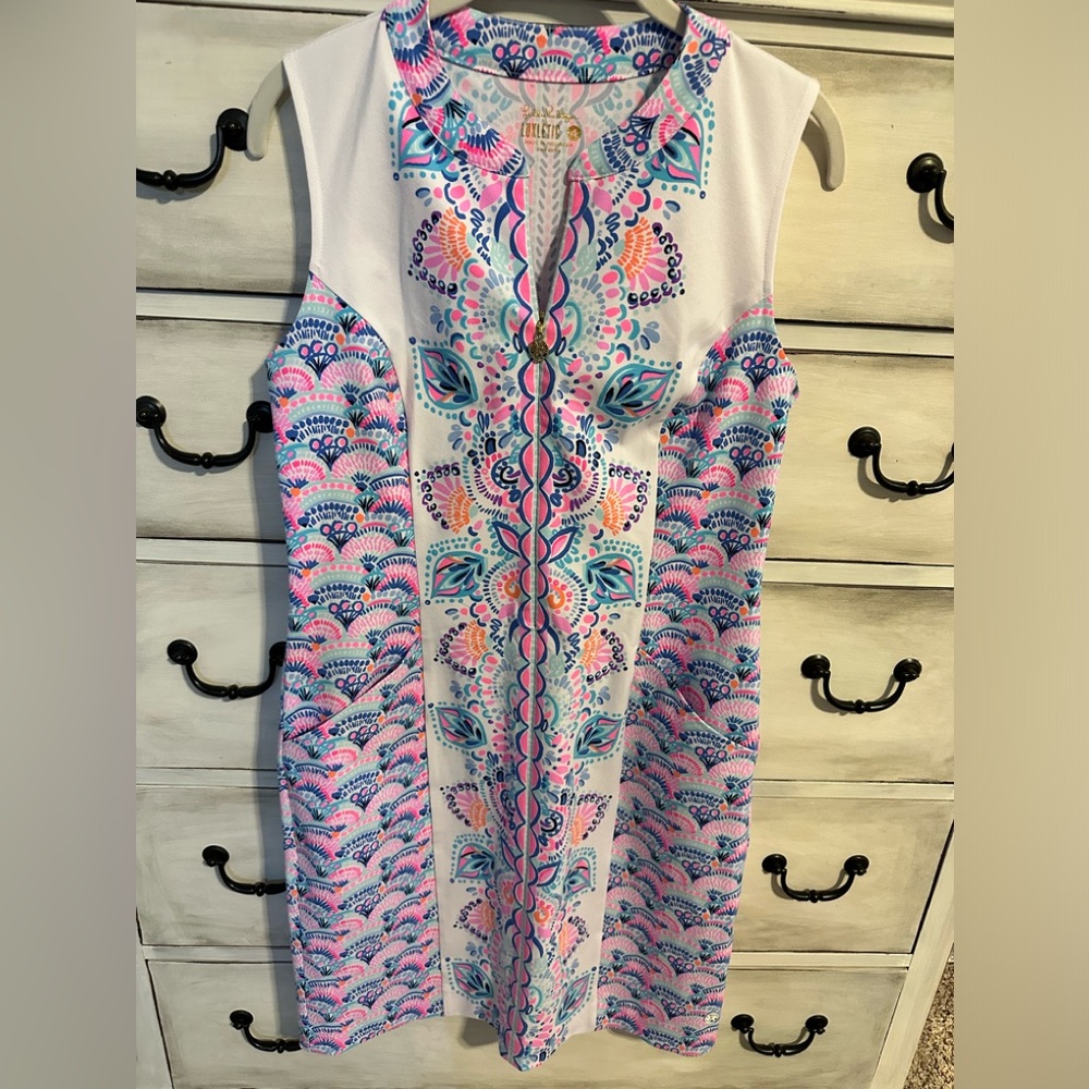 EUC Lilly Pulitzer Luxletic Dress Size 4